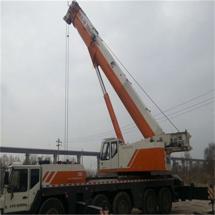 东湖12吨吊车能吊多少米高